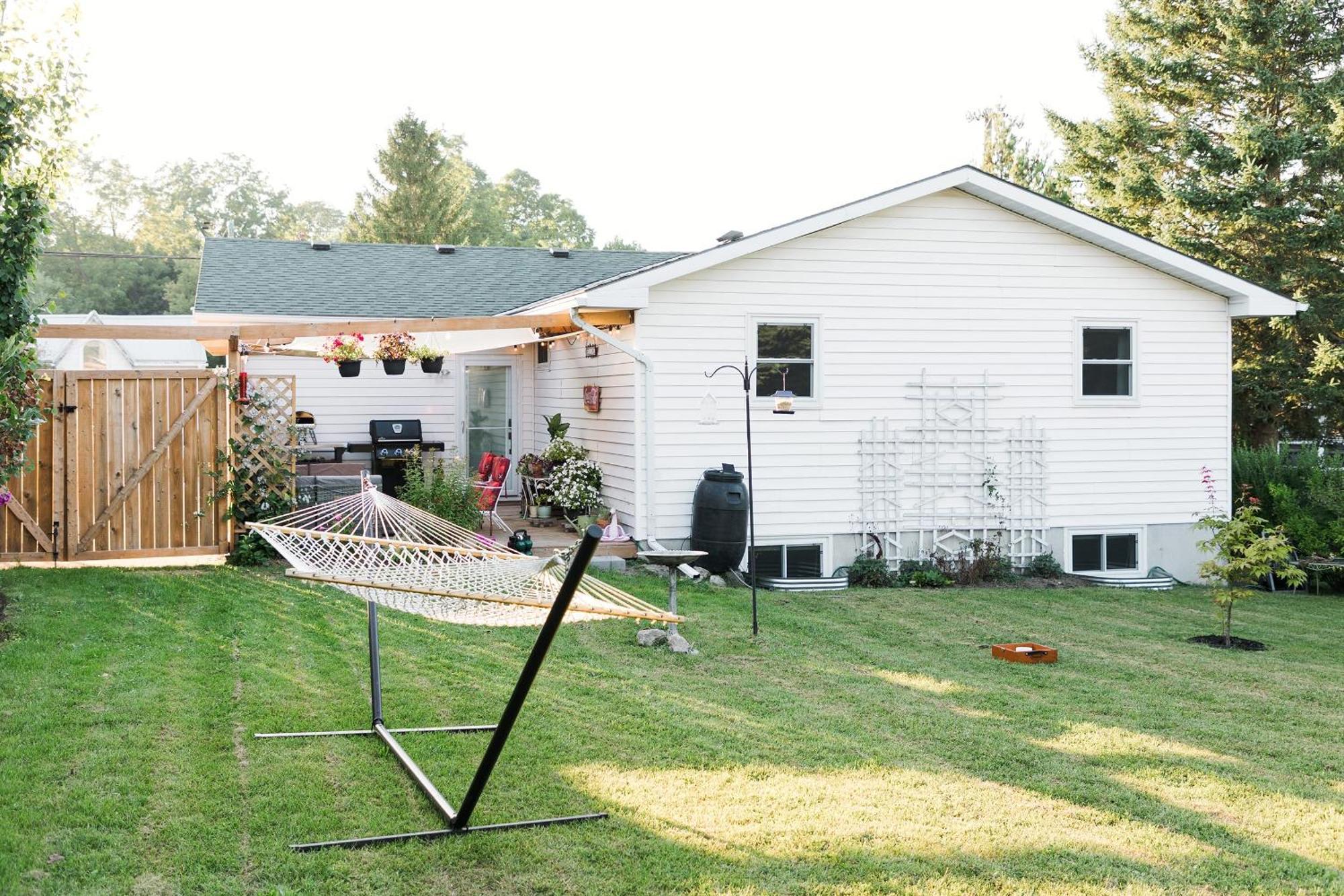 The Old Homestead - Gorgeous Backyard Right In The Heart Of Picton Exterior photo